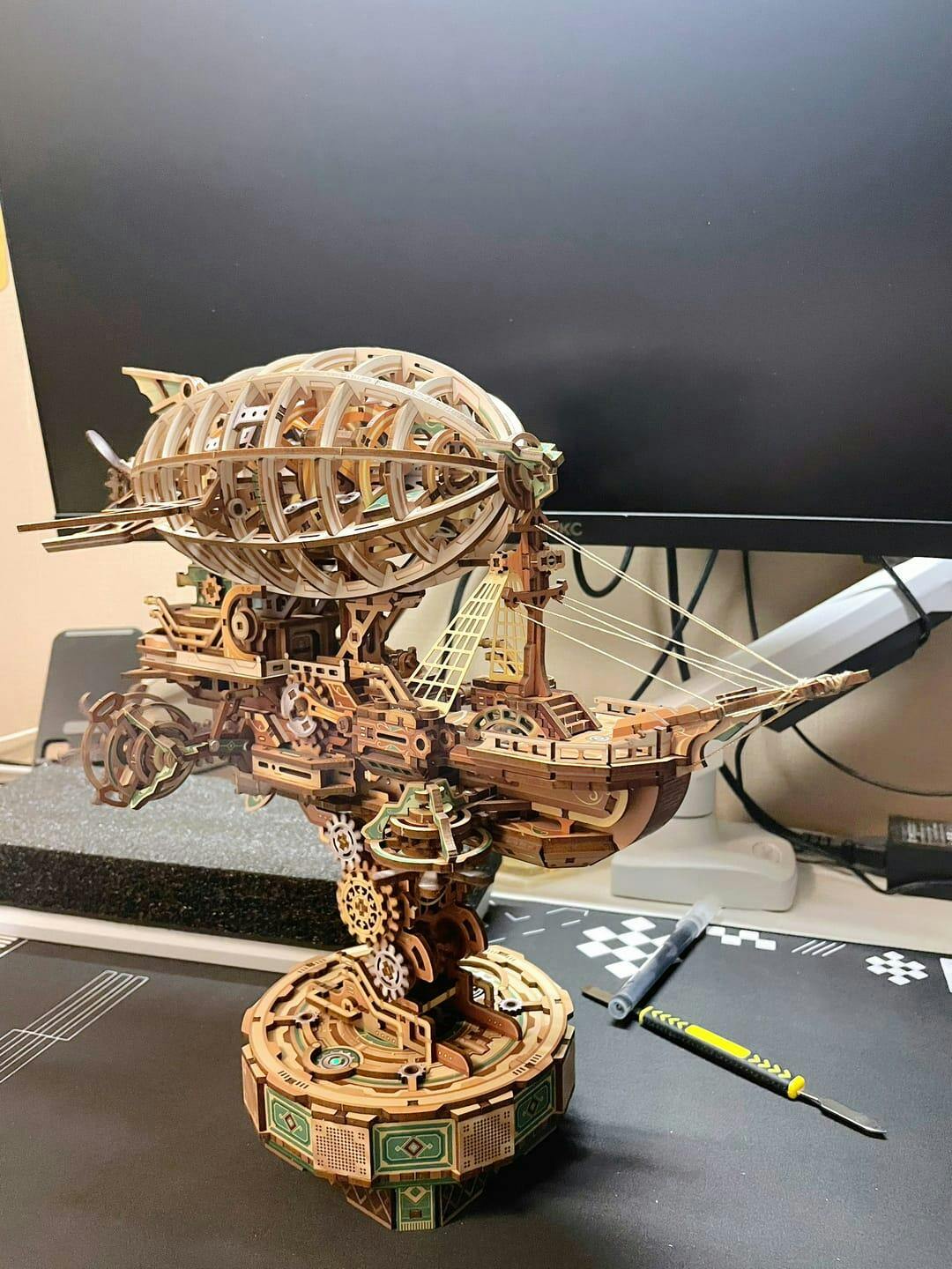 Customer photo for Sailing In Fog - 3D Mechanical Airship Puzzle
