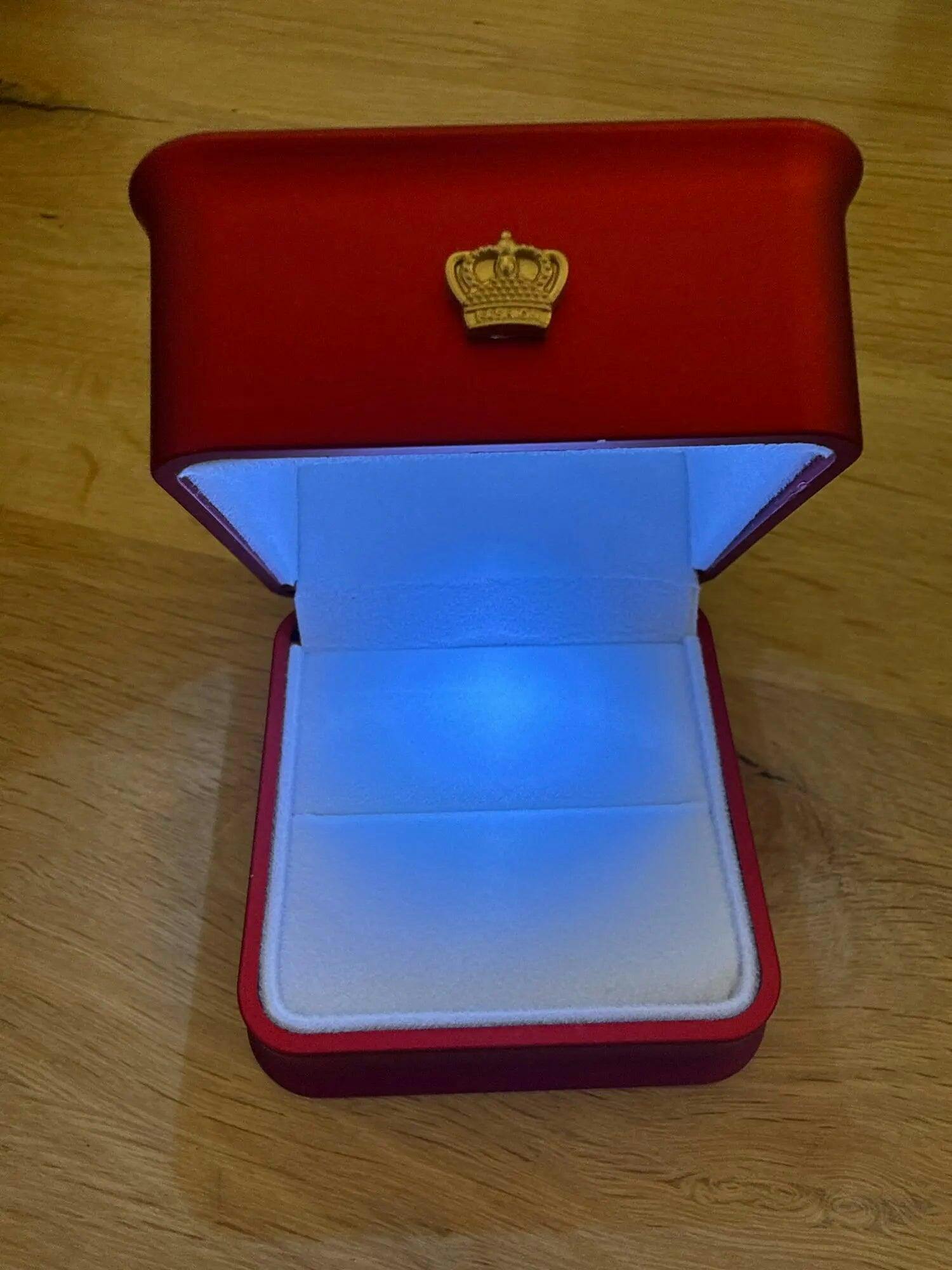 Customer photo for LED Engagement Ring Box with Light