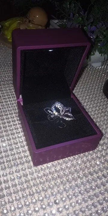 Customer photo for LED Engagement Ring Box with Light