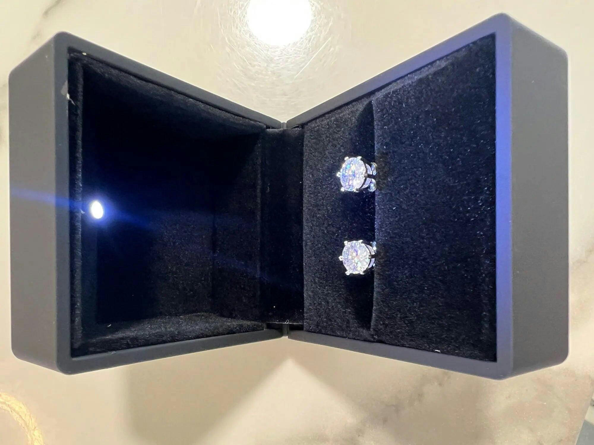 Customer photo for LED Engagement Ring Box with Light