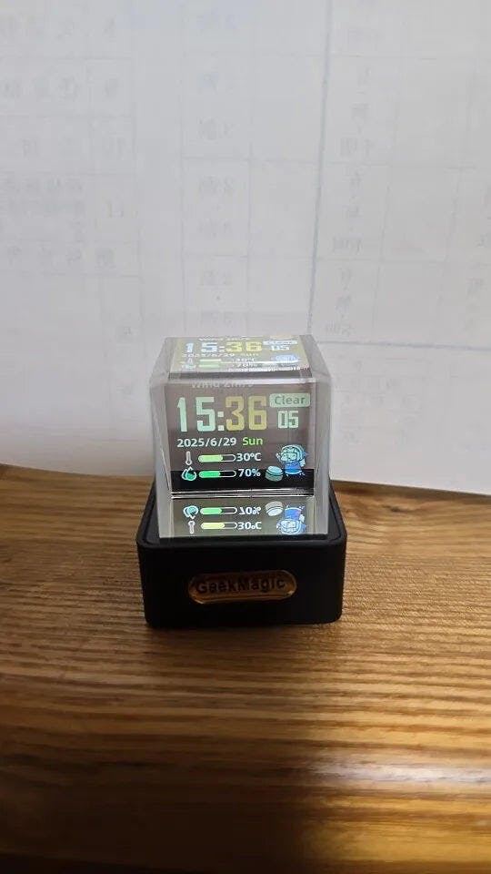 Customer photo for Hologram Cube Display – WiFi 3D Photo Frame