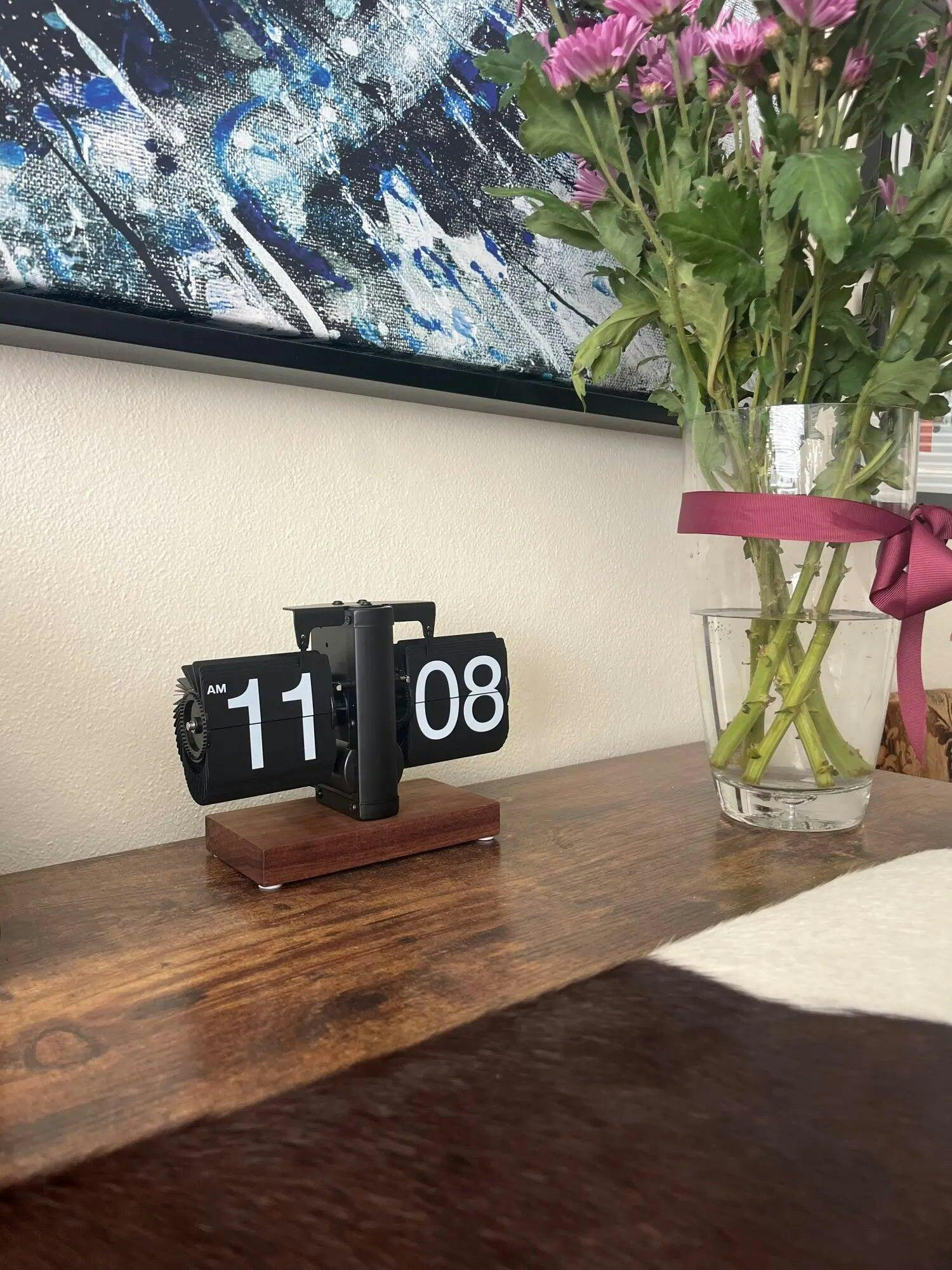 Customer photo for Retro Flip Down Clock with Automatic Rotating