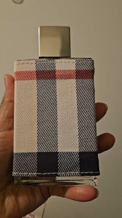 London by Burberry Eau de Parfum – A Romantic Floral Scent Inspired by the Heart of the City