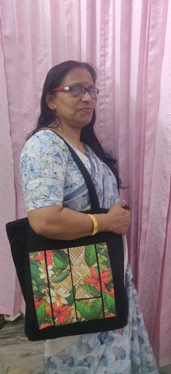 Tote Bag : Striped Flowers