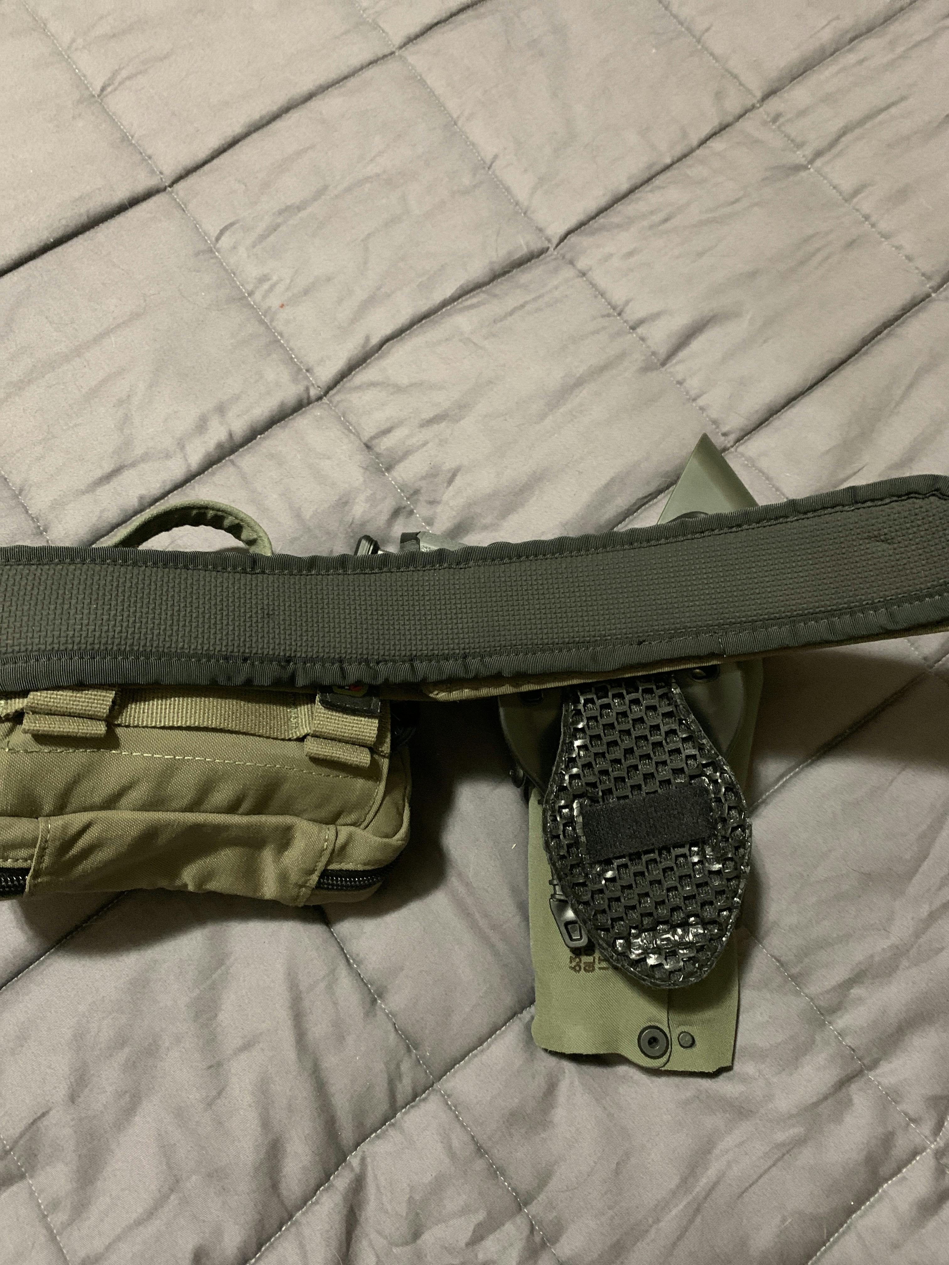 ICEVENTS® Classic Heavy Load Ventilated Gun Belt Pads (PowerMesh backing),  padded patrol belt