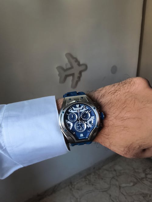 Qorum Equinox Men’s Chronograph Watch