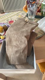 LILY - stivali alti in camoscio beige con risvolto