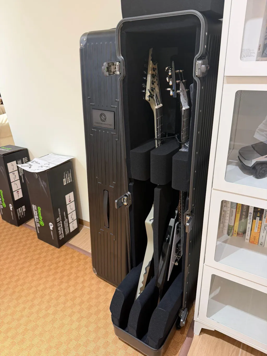 ALP ADS-201H トラベルギター ケース付 調整済　フットレスト難あり VXP Double Extreme Electric Guitar Case - Flight Safe - TSA locks