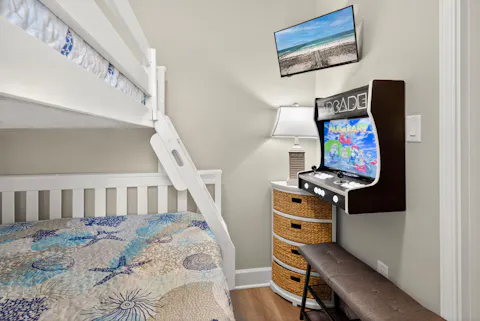 Black Retro Wall Mounted Arcade Machine