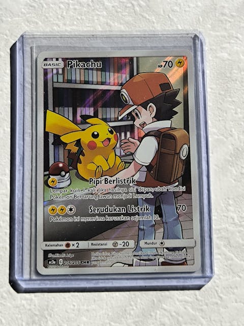 Carte Pokémon – Pikachu de Ash 206/205 CHR – Indonésien