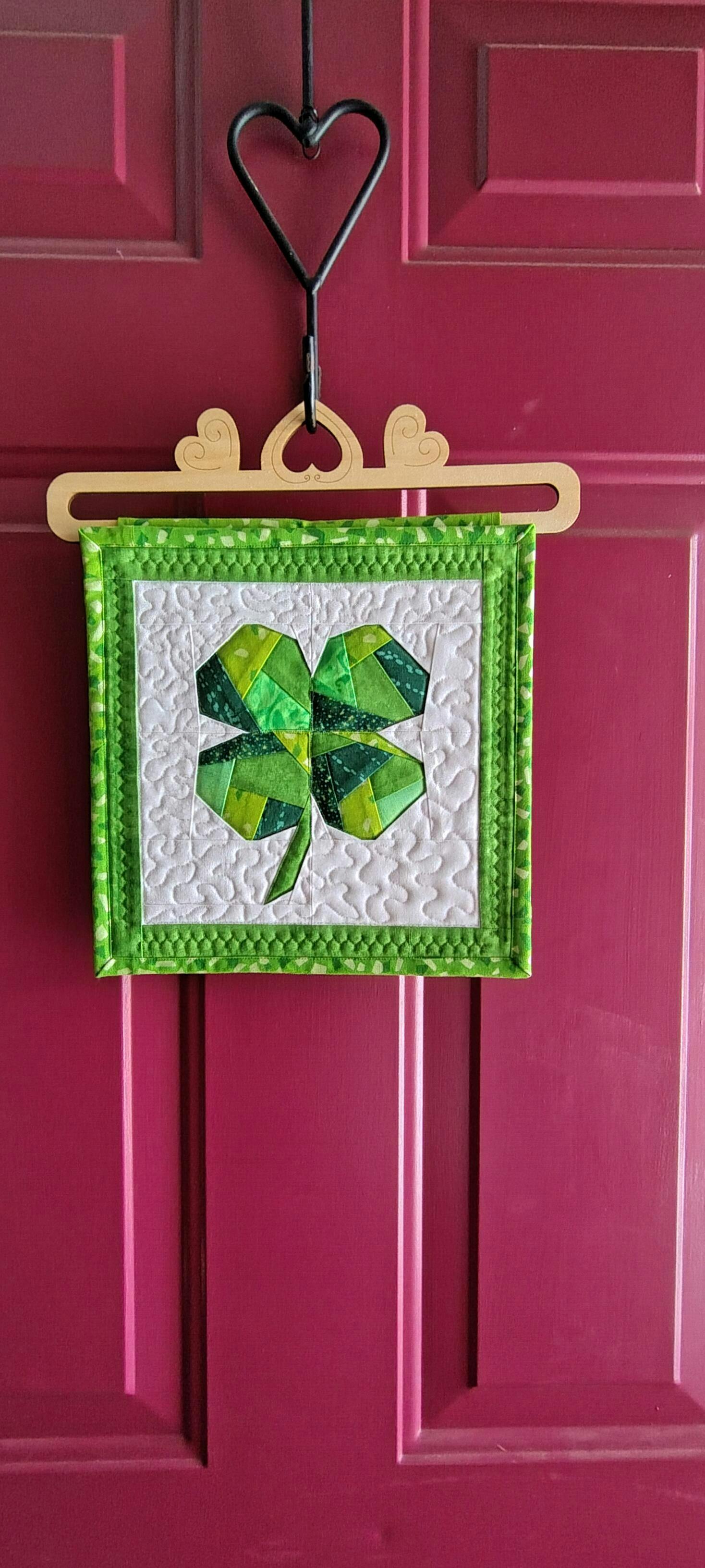 Lucky Clover FPP Pattern | Foundation Paper Piecing – Quiet Play