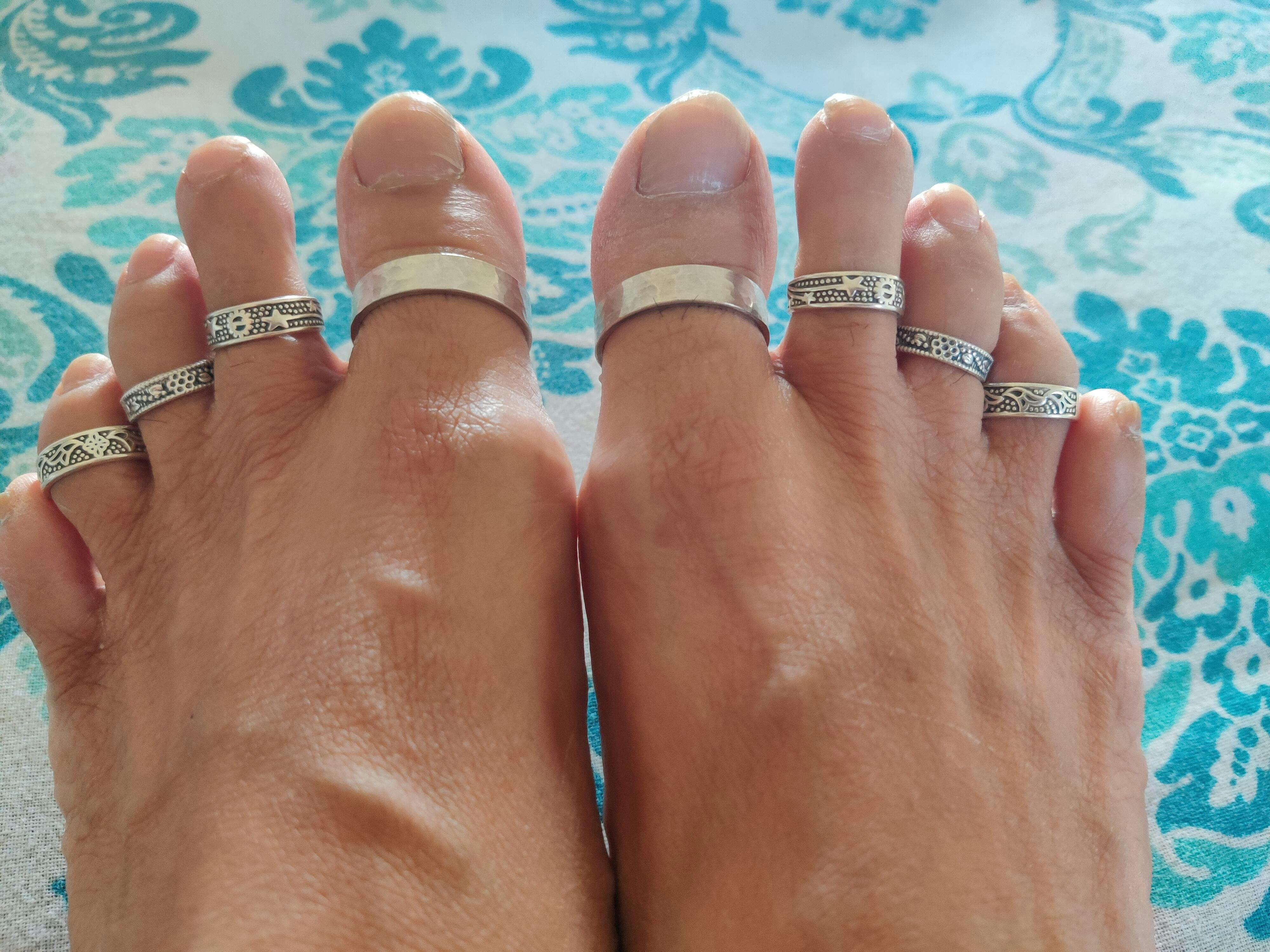 Plain Traditional Toe Ring – Mugdha Jewellery