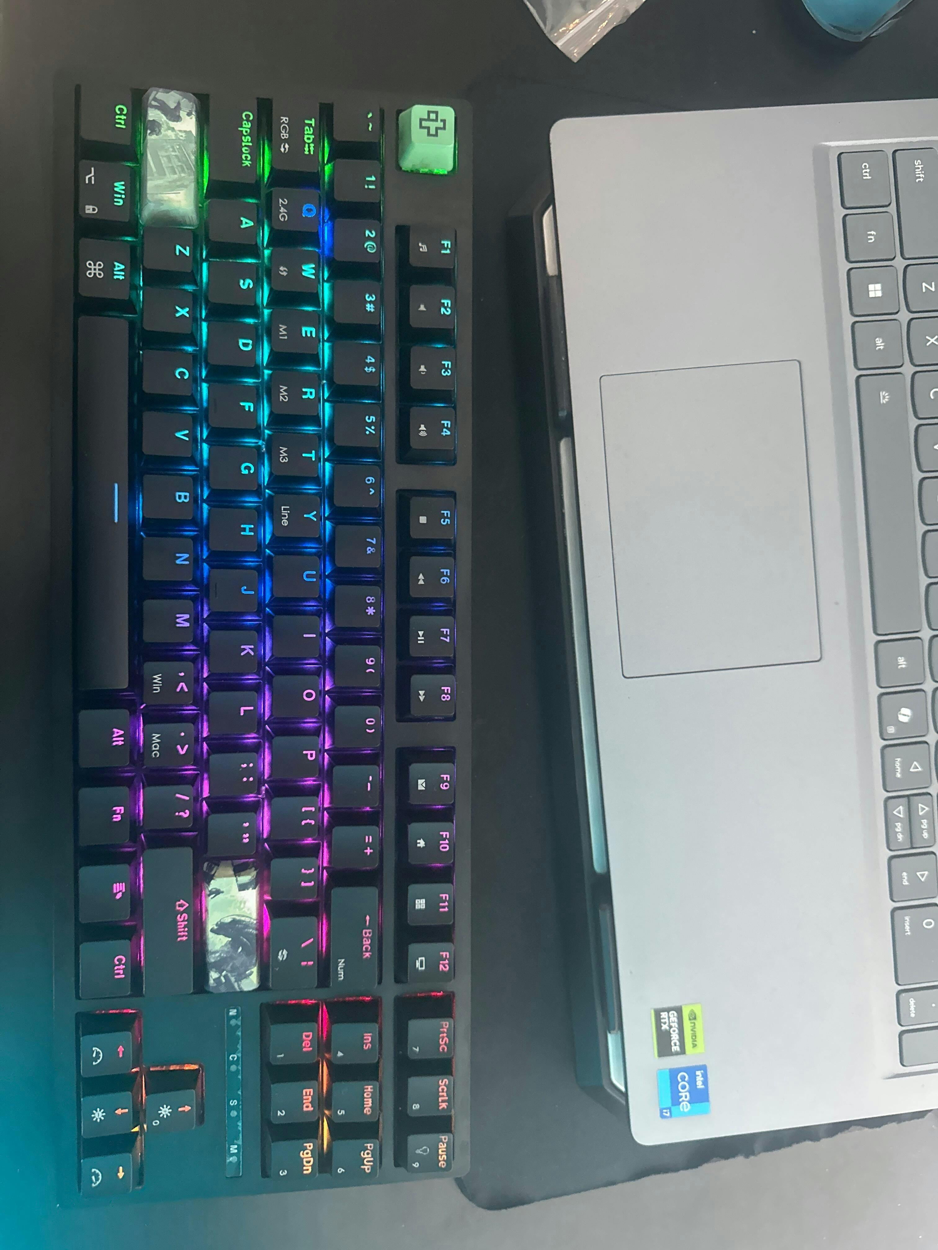 Tastaturi Mecanice si Periferice Gaming | QwertyKey