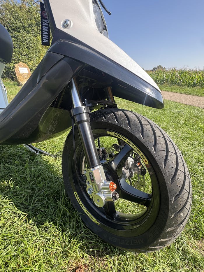 Gabelführung Center Gabelbrücke für RPG Gabelholme / Yamaha Aerox