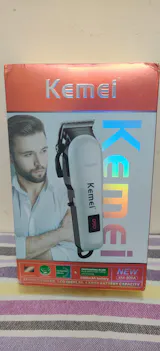 KM-PG809A (PROFESSIONAL HAIR TRIMMER) KEMEI Trimmer 240 min Runtime 4 Length Settings  (White)