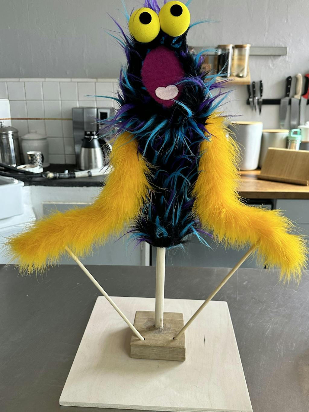 Zigzag Hand & Rod Puppet PREORDER Ragmop & Goose