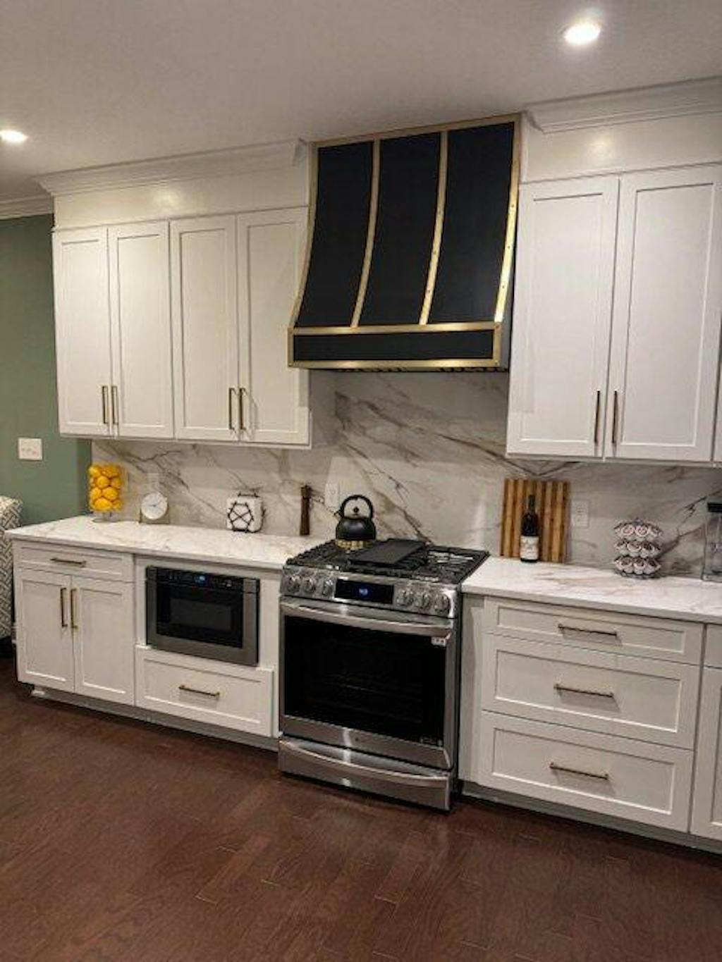 RHM Stainless Steel Designer Kitchen Hoods with Sloped Shape Brass Straps SH8-4TR-B