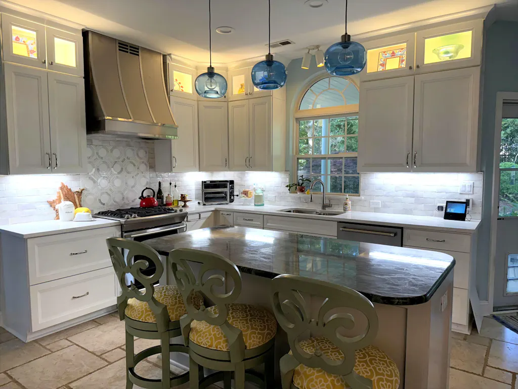 RHM Custom Stainless Steel Slope Range Hood with Mirror Accents SH8-MA