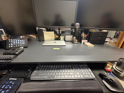 Rasical Desk