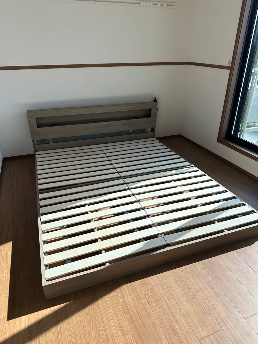 ホテルスタイル 連結ローベッド LED照明＆棚付き『CONCASA コンカーサ