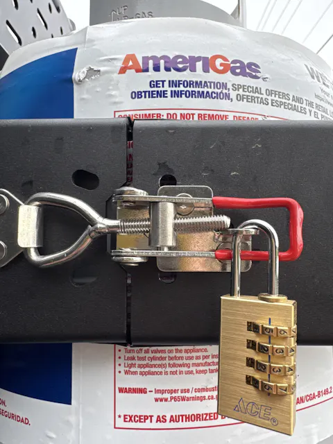 20LB Propane Tank Mount