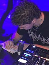 Het Grote Rave Vriendenboek