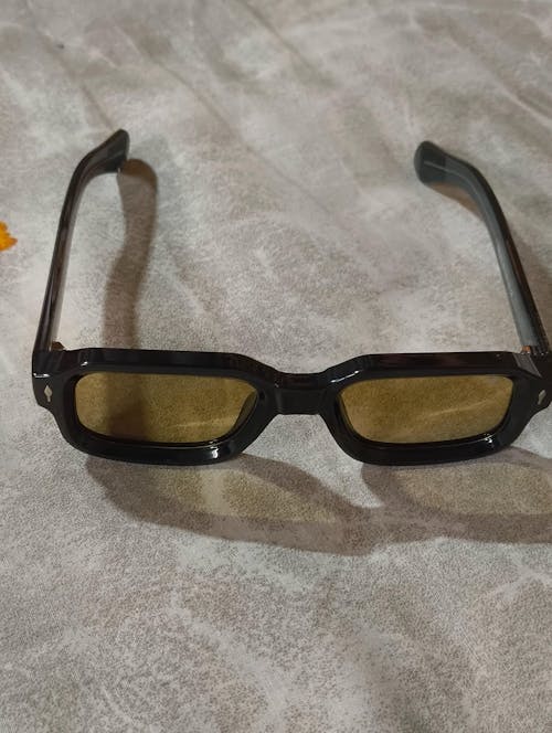 Angular Aura - Dusky Olive Polarized Rectangle Sunglasses - RB2449