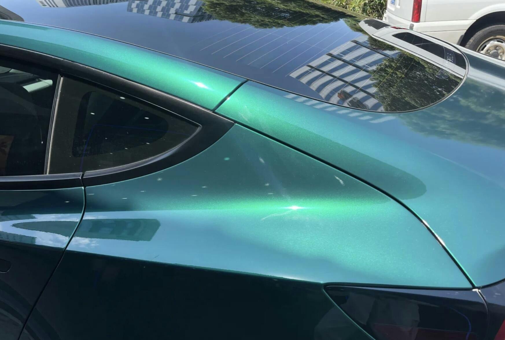 Gloss Metallic Agate Green Car Wrap Raxtify