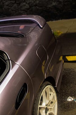 Gloss Metallic Luminous Violet Vinyl Wrap