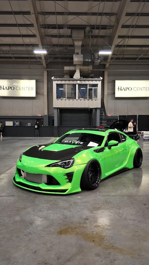 Color Shift Neon Gold Green Vinyl Wrap