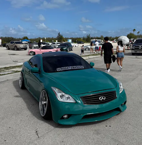 Gloss Pine Green Vinyl Wrap