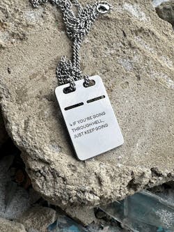 Сталевий жетон з власним гравіюванням