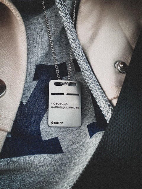 Сталевий жетон з власним гравіюванням