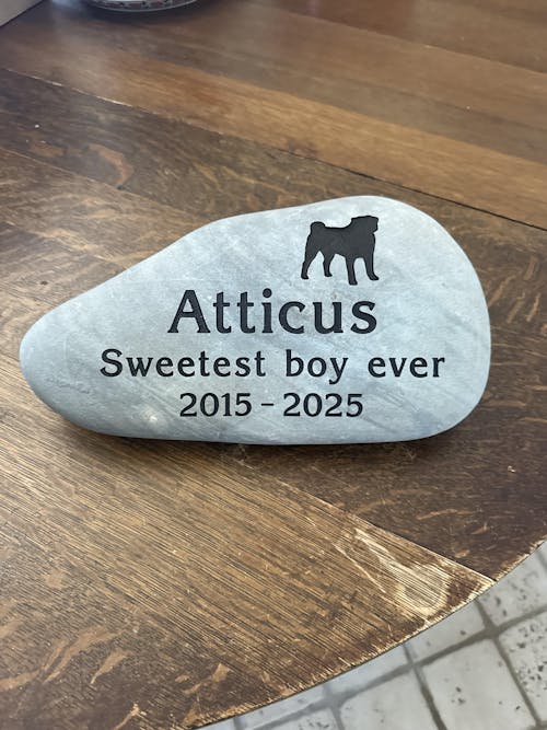 Extra-Large Pet Stone Memorial