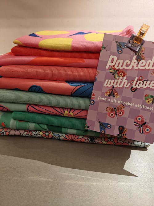 Funky Florals Coral | French Terry | 170cm breed