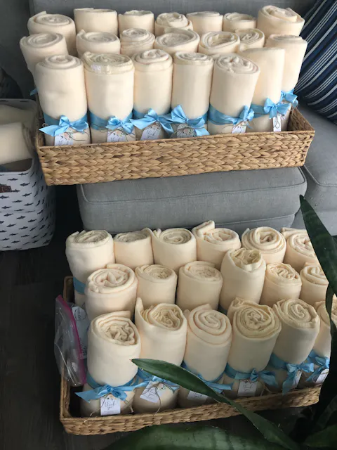 Ivory Polar Fleece Bulk Blanket Wedding Favor