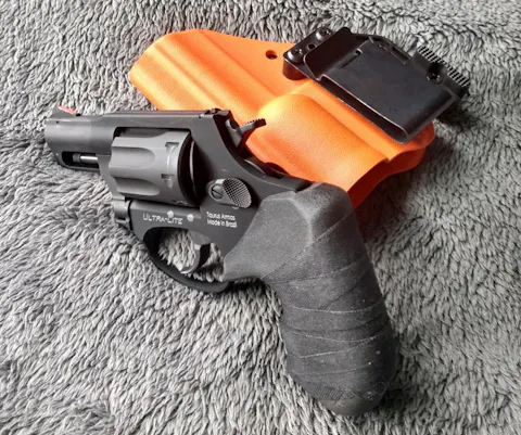 Taurus 856 and other "Small Frame" CCW Grips