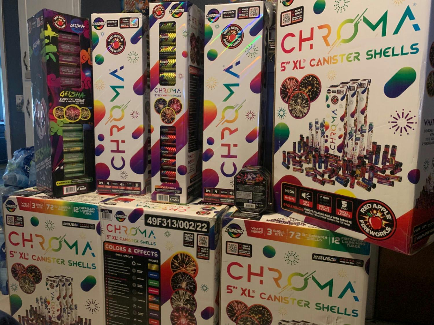 Buy Chroma® 5-Inch XL® Canister Shell Fireworks Online