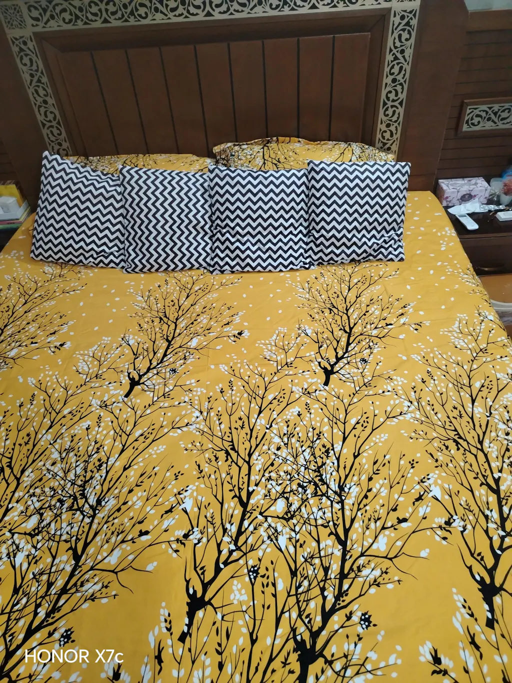 Cotton Percale Zig Zag Cushion Cover (Brown)