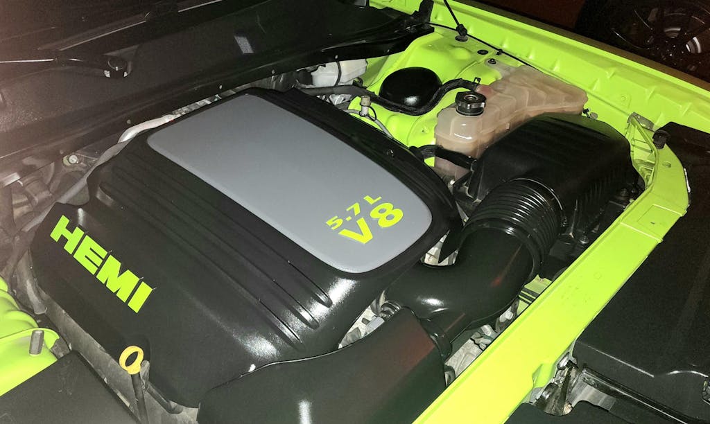 Engine Cover HEMI Decals 09+ Challenger 5.7L