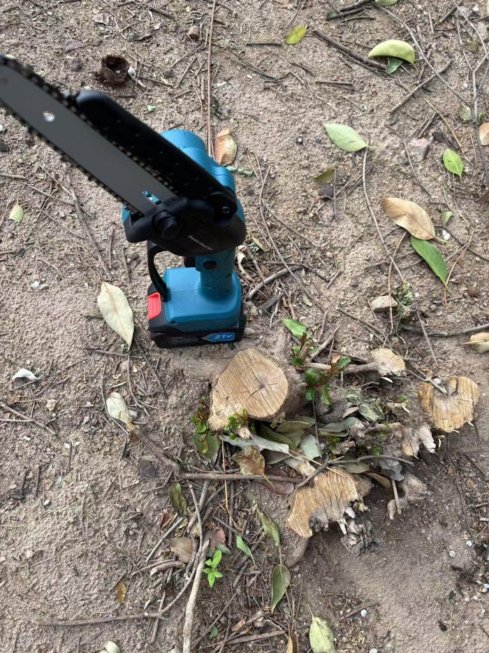 Mini Chainsaw 6 Inch Reindeer RML110