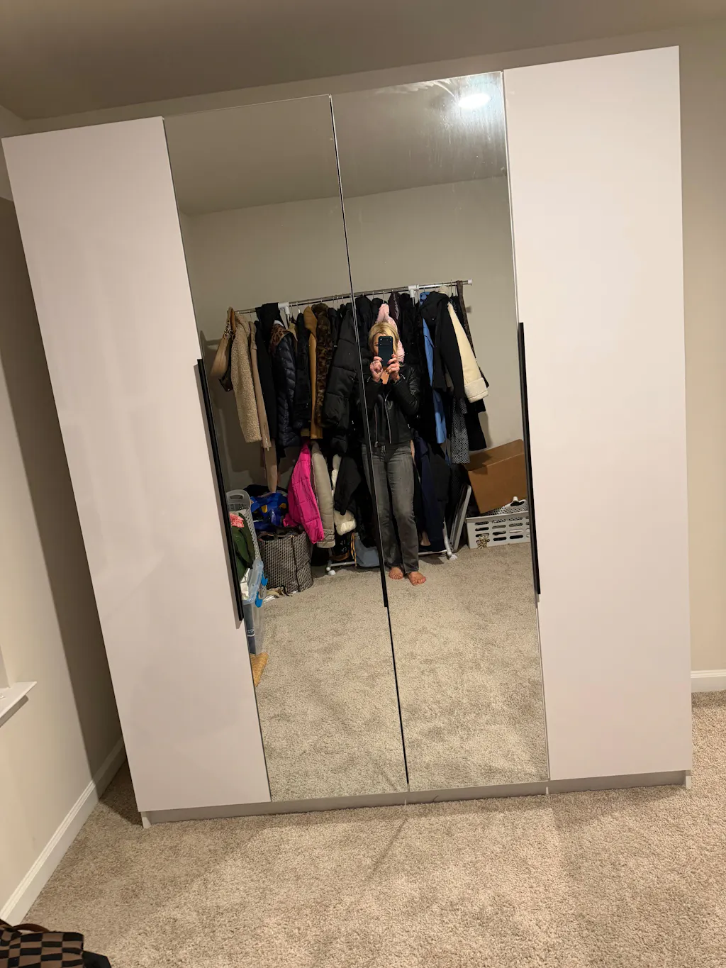 Paris Modern Closet in 63