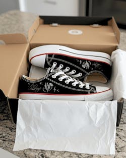 Exclusivo: Tênis All Star Customizados Bordados de HP + *BRINDE 1x Caneca Oficial* - EDIÇÃO LIMITADA