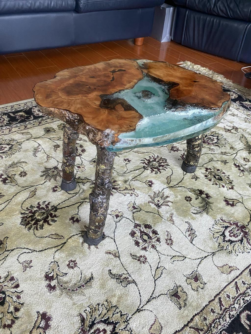 Crystal Clear Casting Resin for River/Coffee Table NZ Resin Art NZ