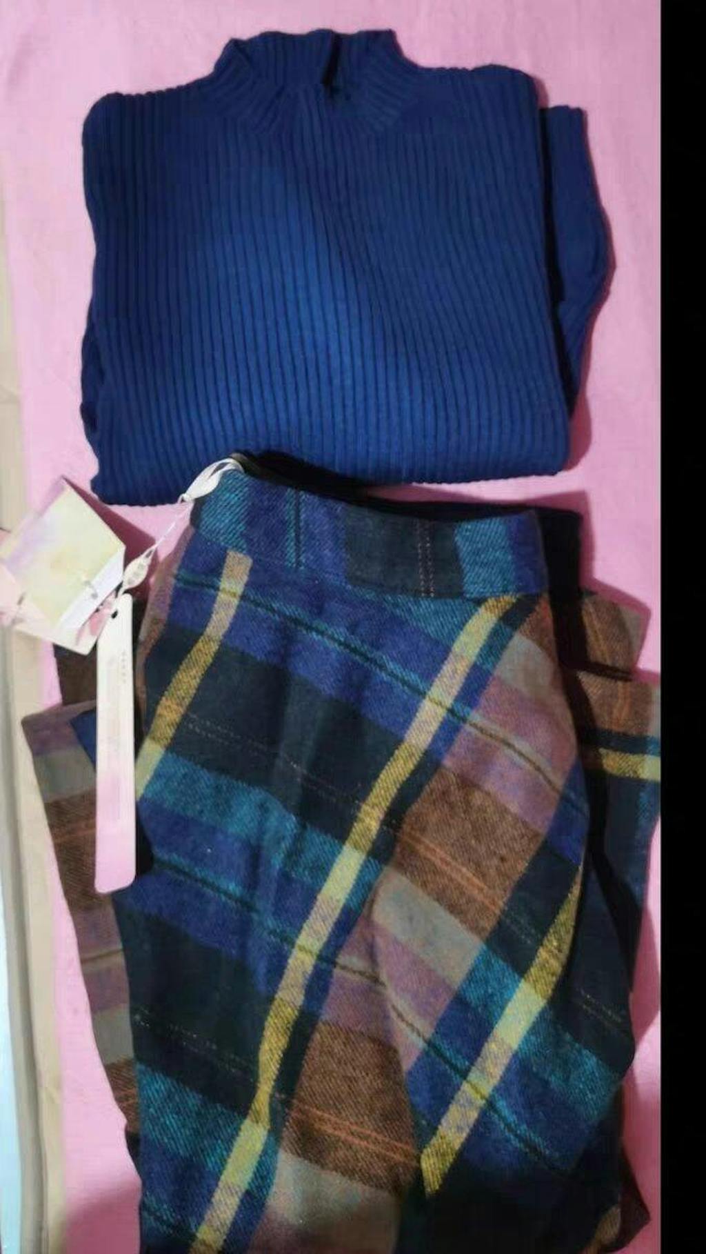 Vintage Style Knit Top Plaid Skirt Set