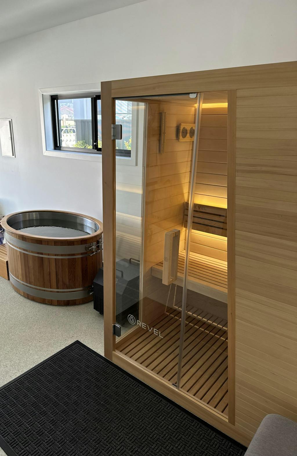 Revel Tampere 3 Person Traditional Finnish Sauna