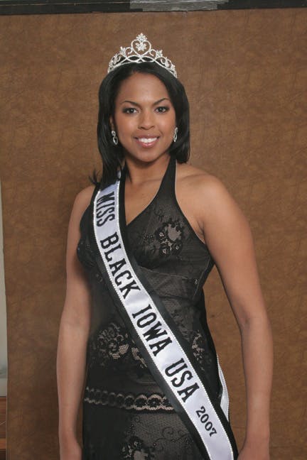 12549 Blooming Heart Tiara