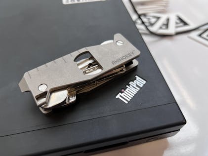 RHINOKEY  Titanium Versatile EDC Key Organizer with LED by Robert