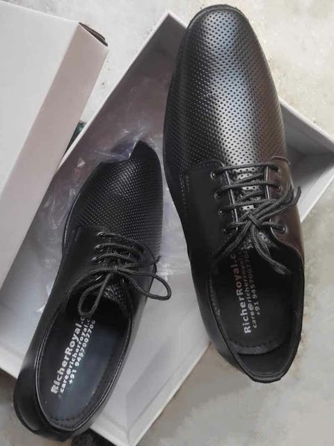 Lace Up for Men Dotted Pattern Pure Leather Shoes