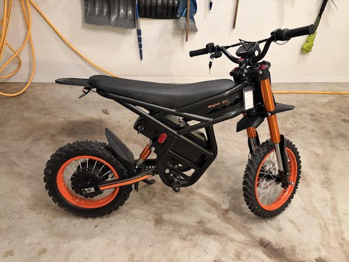 GT54 Electric Mini Motorbike for Teenagers & Adults